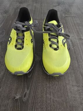 Saucony Mad River TR2